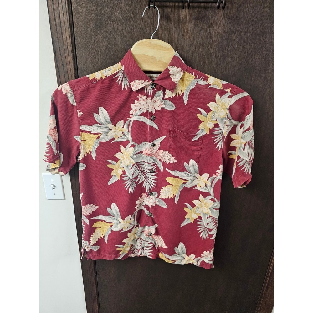 Tommy Bahama Mens Red Tropical Floral 100% Silk Short Sleeve hawaiian Shirt M
